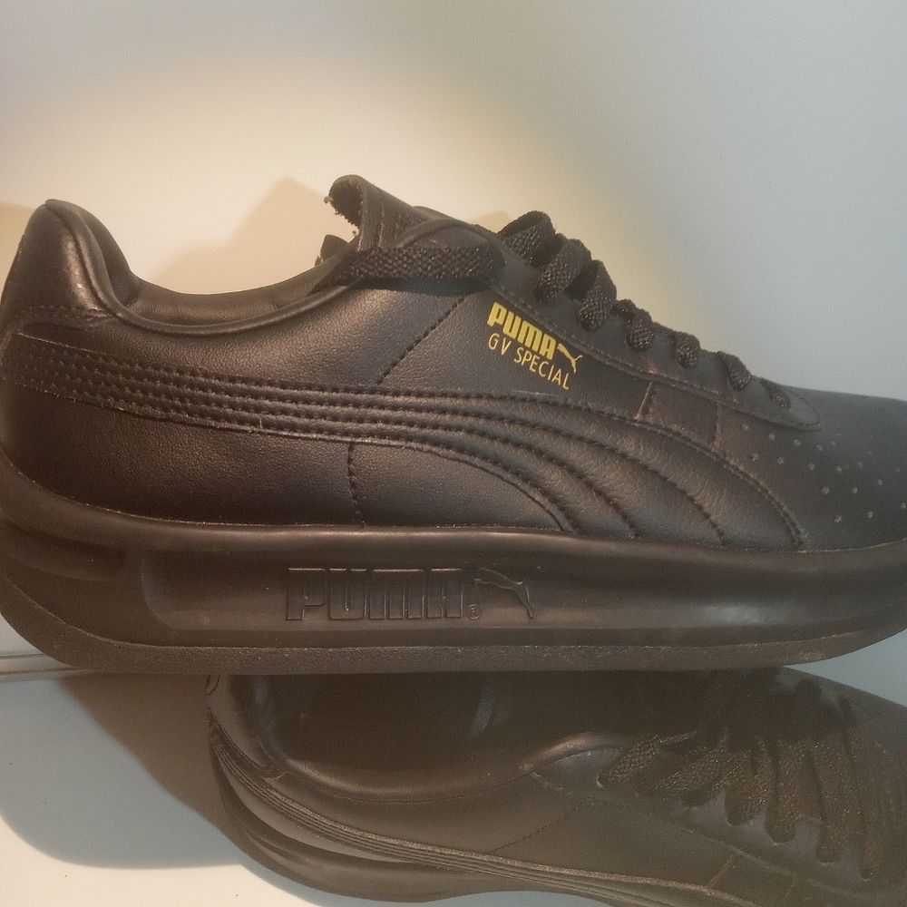 PUMA GV Special Sneakers in Black Size 7C